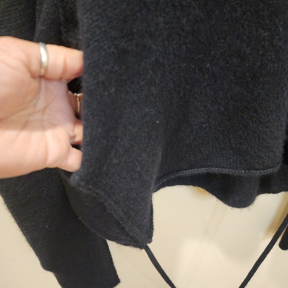 Joie Women's Black Pullover Cashmere Sweater Size L - Picture 4 of 12